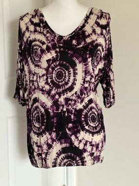 a.n.a Purple and Cream Tie-Dye Short Sleeve Top